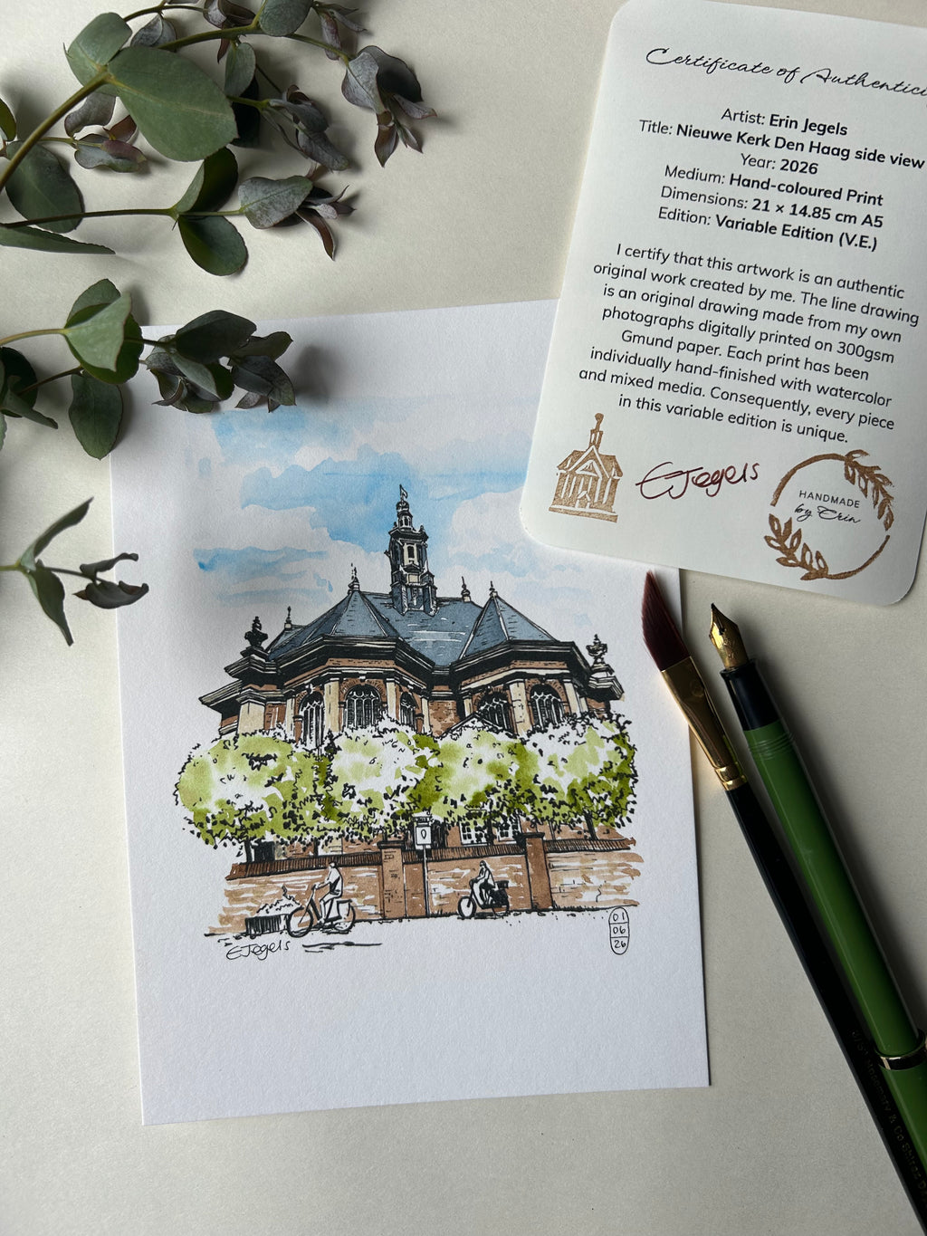 Nieuwe Kerk Den Haag side view – Hand-coloured Print by Erin Jegels