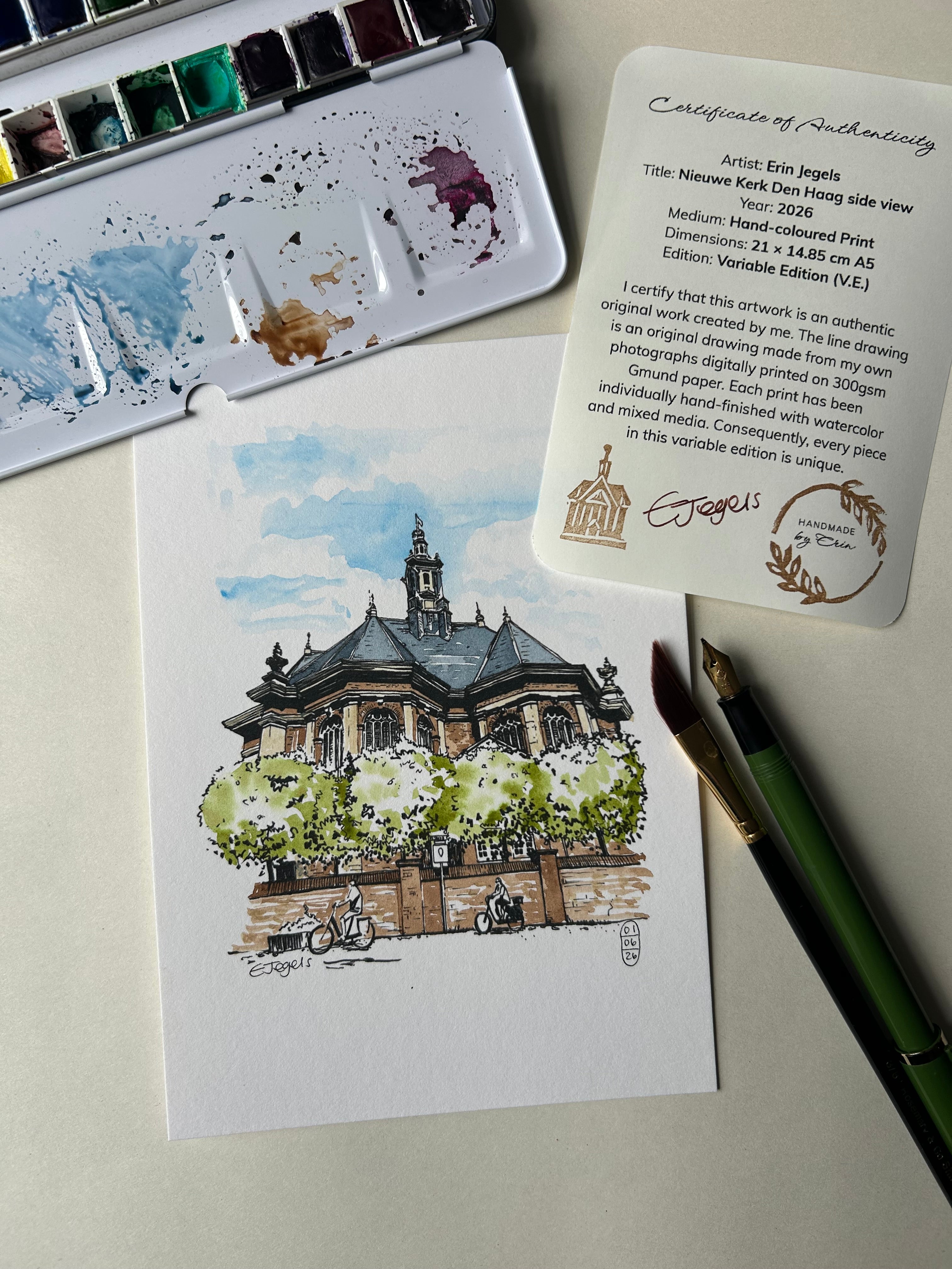Nieuwe Kerk Den Haag side view – Hand-coloured Print by Erin Jegels